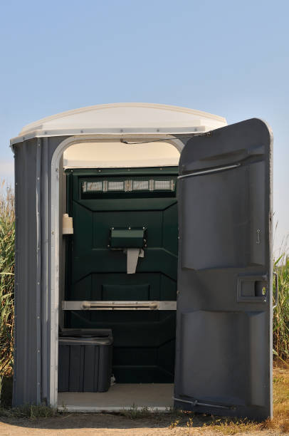 Best Portable toilet rental cost  in Brackenridge, PA